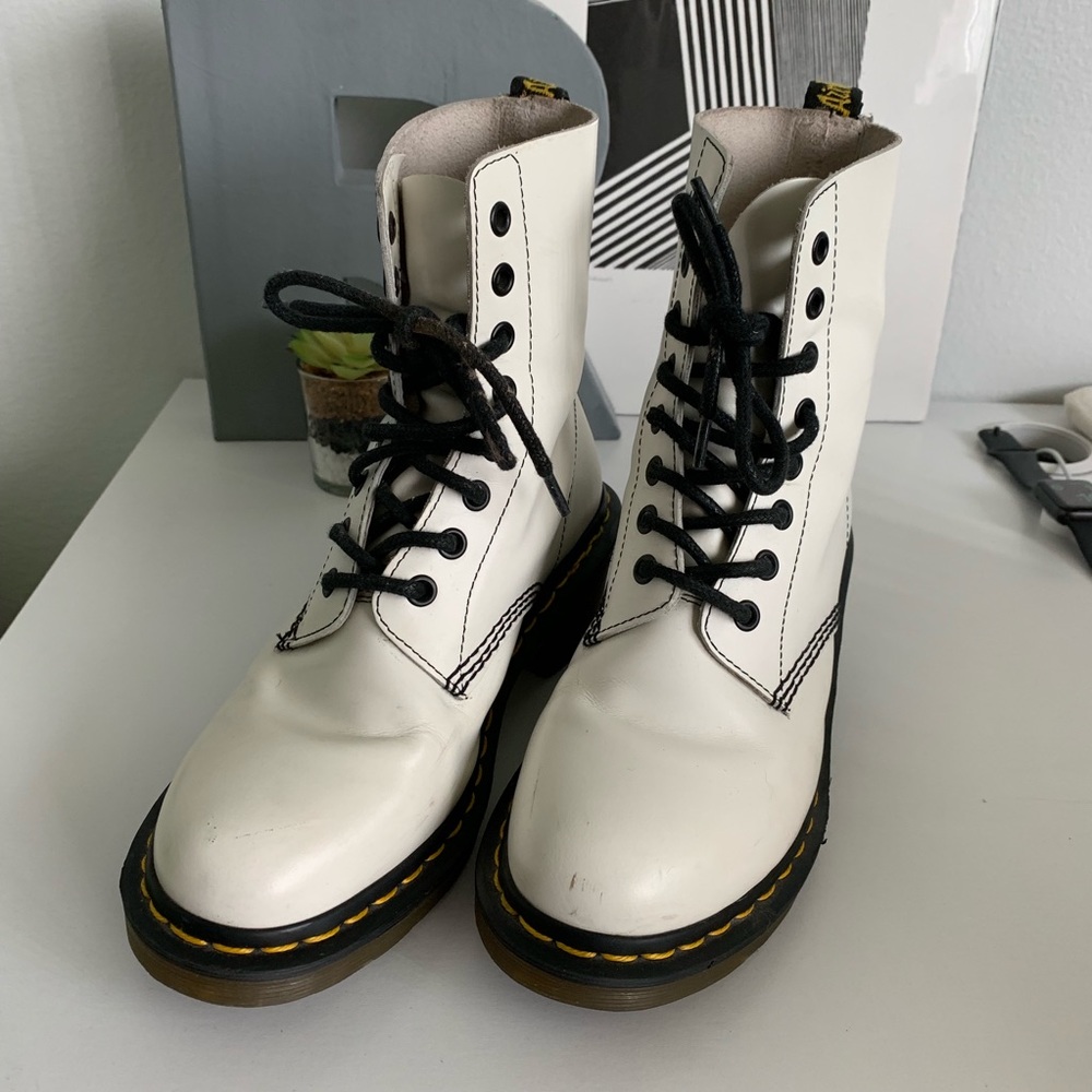 Dr. Martens Clemency Boot White